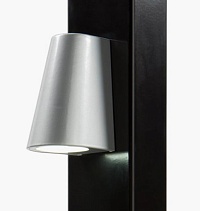 Купить Элегантное LED-освещение Locinox (Бельгия) TRICONE для ворот, цвета zilver и 9005 (черный) в Геленджике